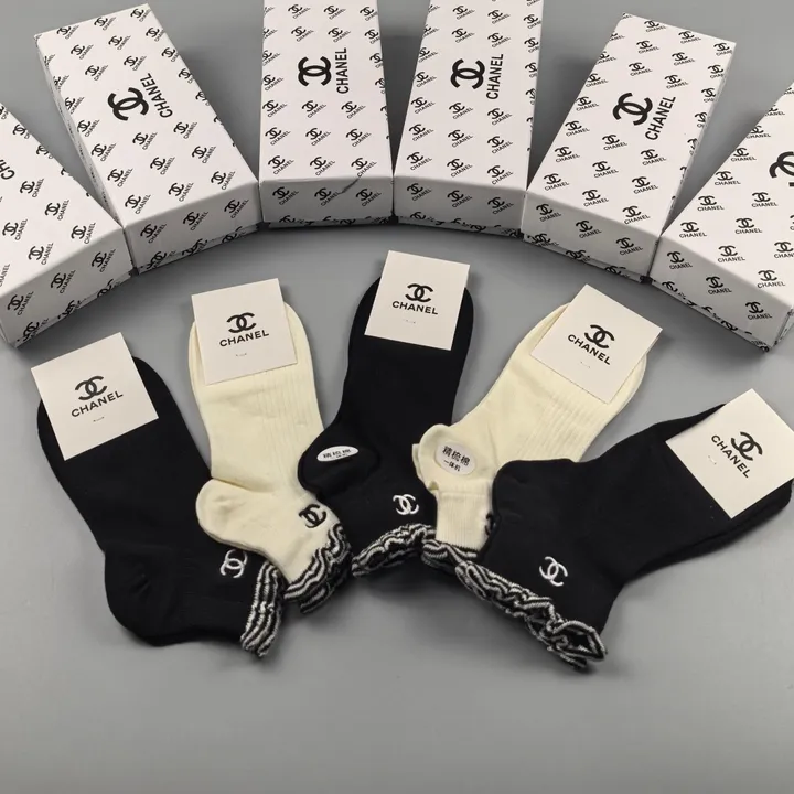 スーパーコピー シャネル 靴下