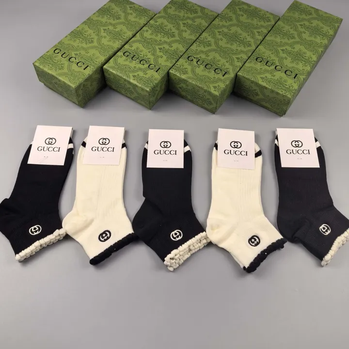 スーパーコピー グッチ 靴下