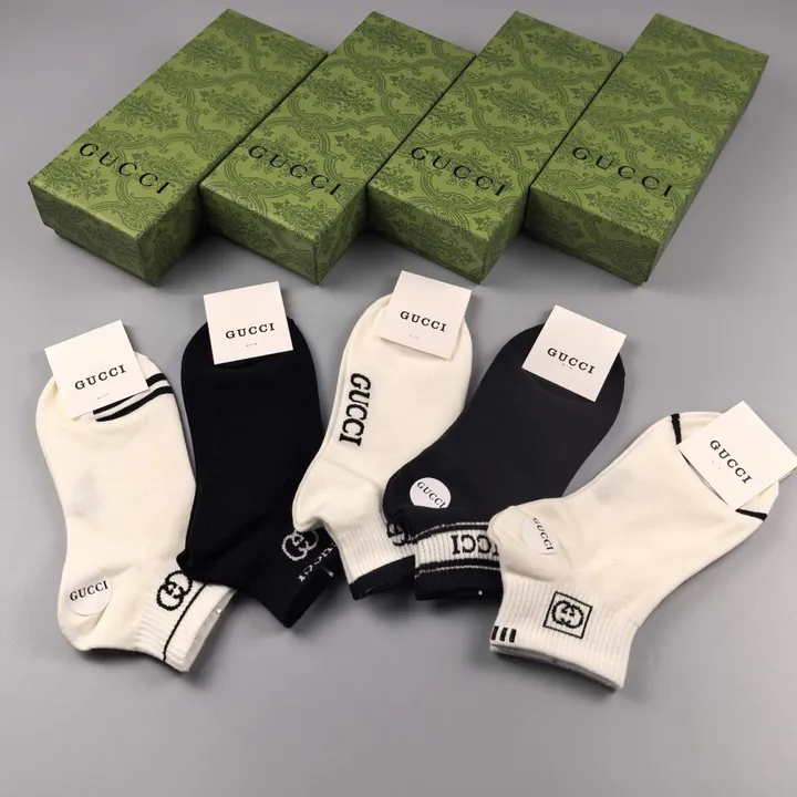 スーパーコピー グッチ 靴下