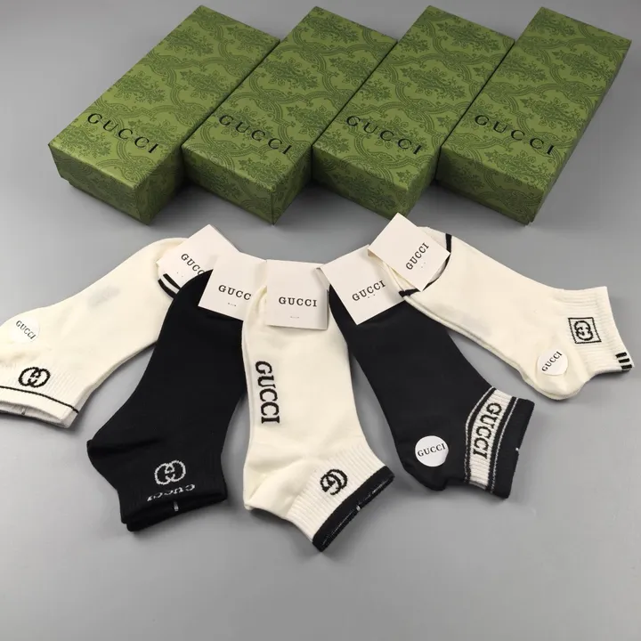 スーパーコピー グッチ 靴下