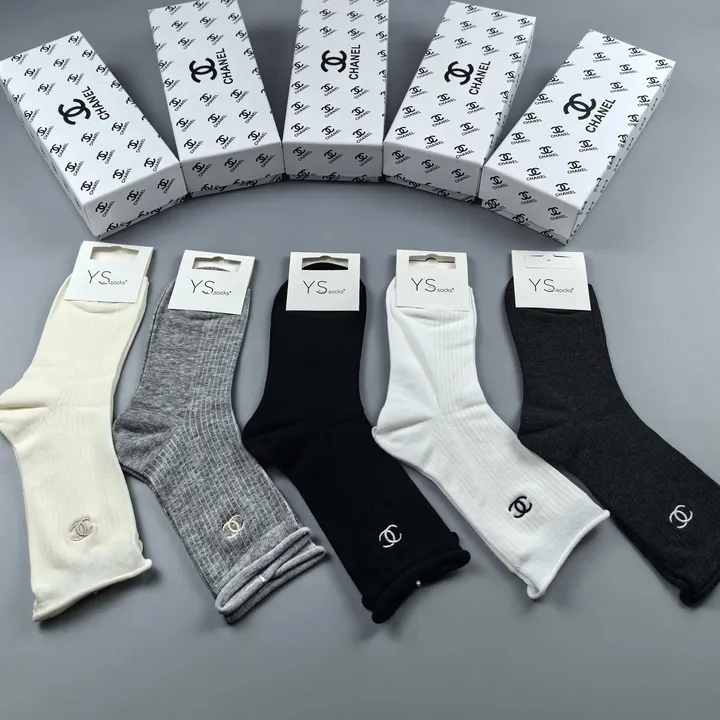 スーパーコピー シャネル 靴下