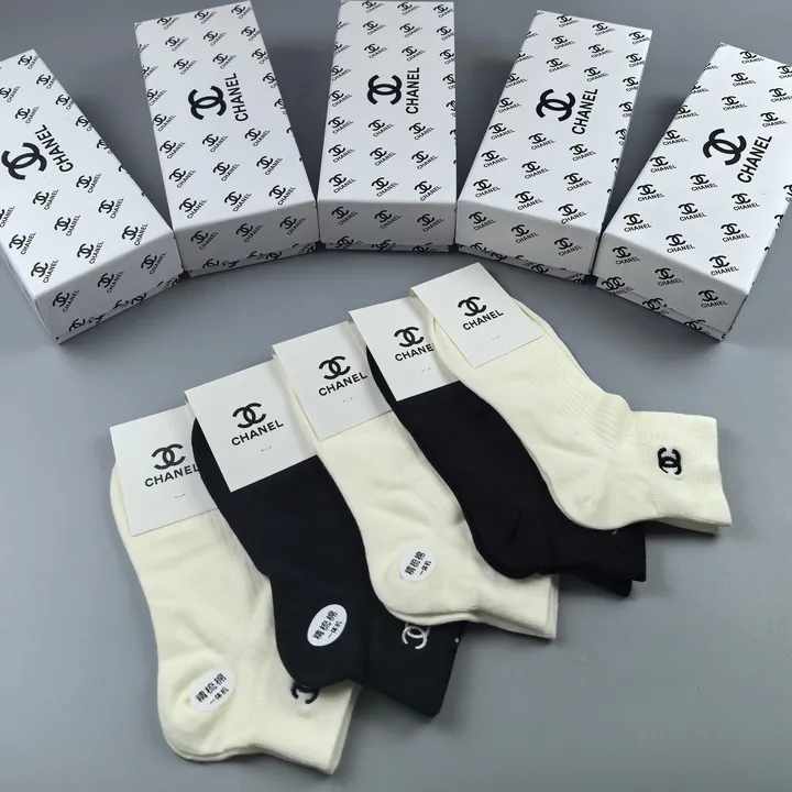 スーパーコピー シャネル 靴下