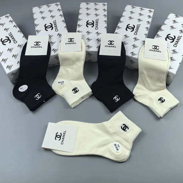 スーパーコピー シャネル 靴下