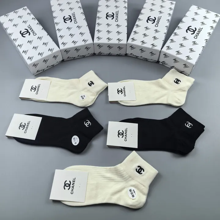 スーパーコピー シャネル 靴下