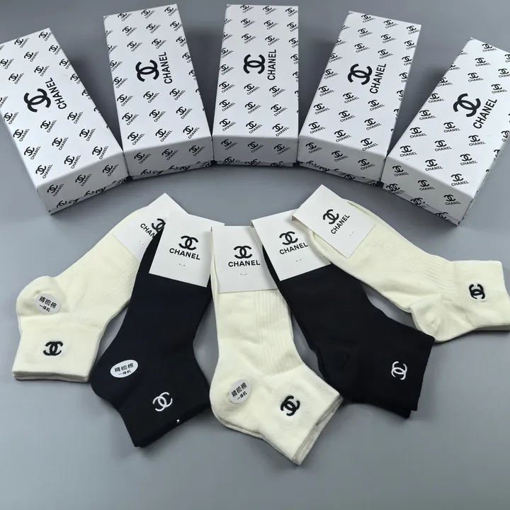 スーパーコピー シャネル 靴下