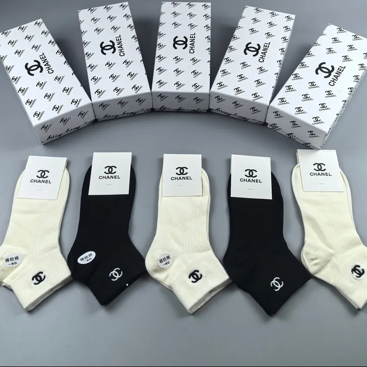 スーパーコピー シャネル 靴下