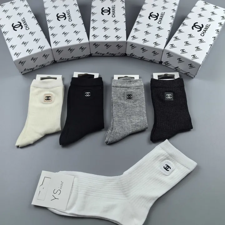 スーパーコピー シャネル 靴下