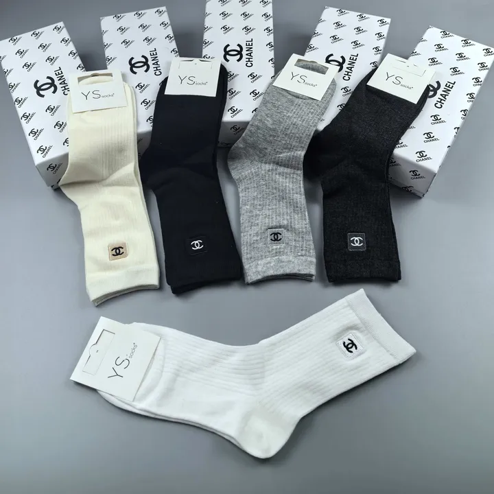 スーパーコピー シャネル 靴下