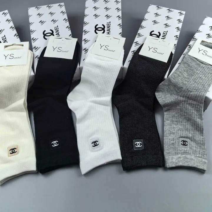 スーパーコピー シャネル 靴下