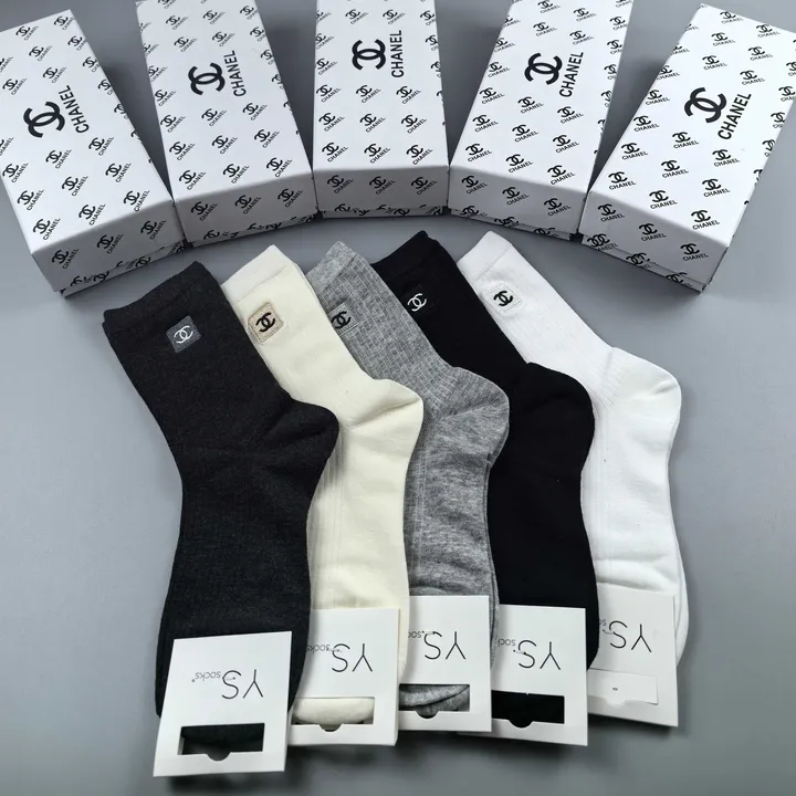スーパーコピー シャネル 靴下