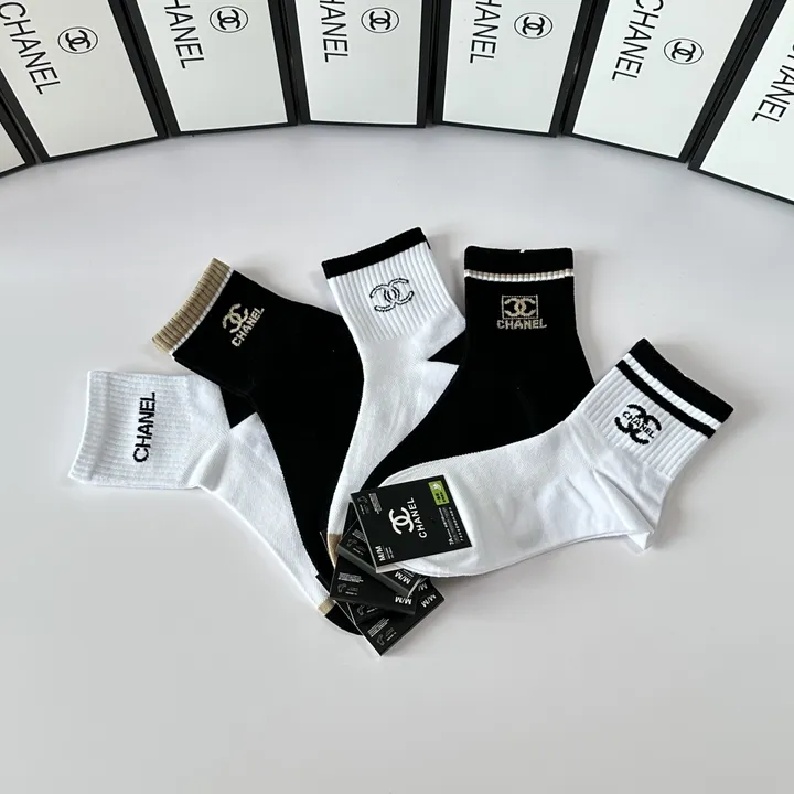 スーパーコピー シャネル 靴下
