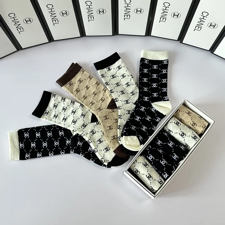 スーパーコピー シャネル 靴下