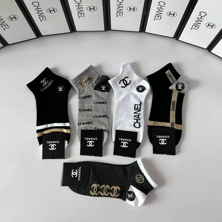 スーパーコピー シャネル 靴下