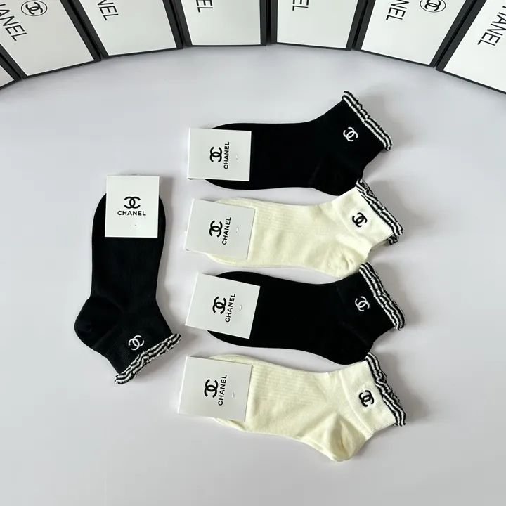 スーパーコピー シャネル 靴下