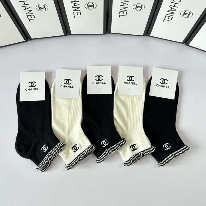 スーパーコピー シャネル 靴下