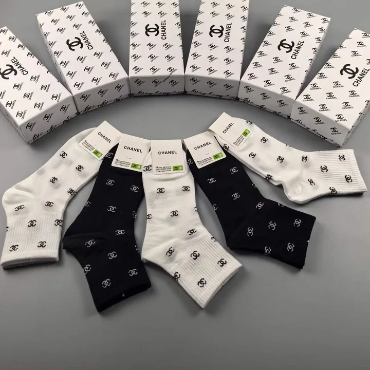 スーパーコピー シャネル 靴下