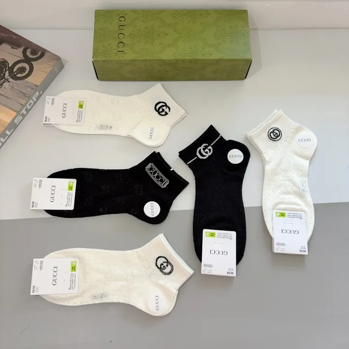 スーパーコピー グッチ 靴下