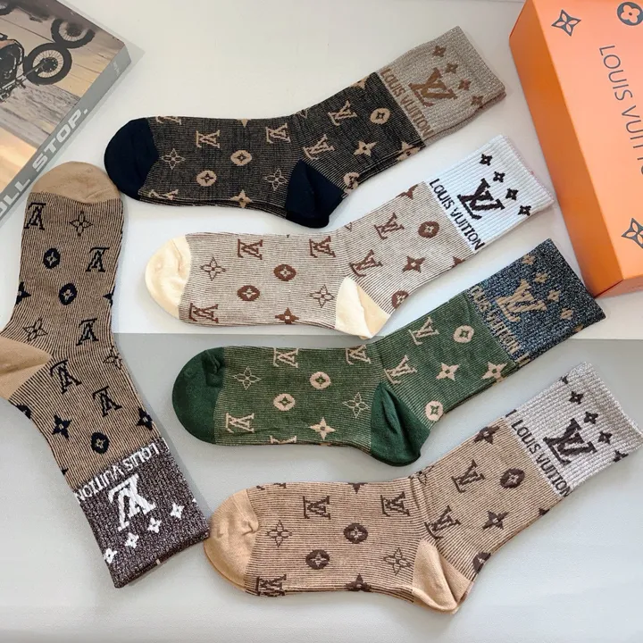 スーパーコピー ルイヴィトン 靴下