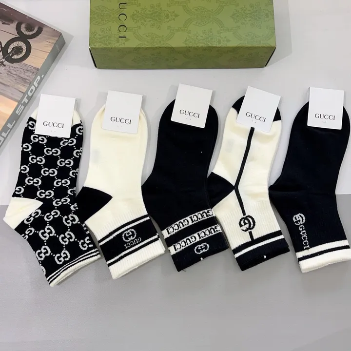 スーパーコピー グッチ 靴下