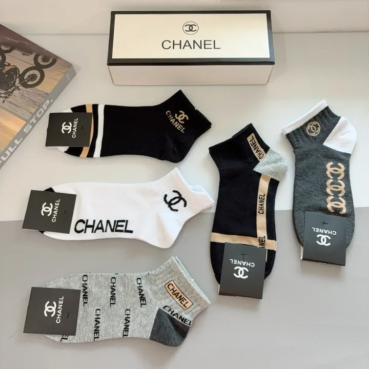 スーパーコピー シャネル 靴下