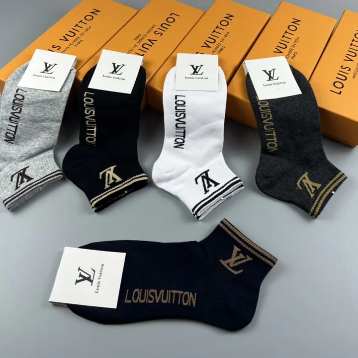 スーパーコピー ルイヴィトン 靴下