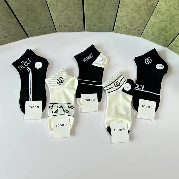 スーパーコピー グッチ 靴下