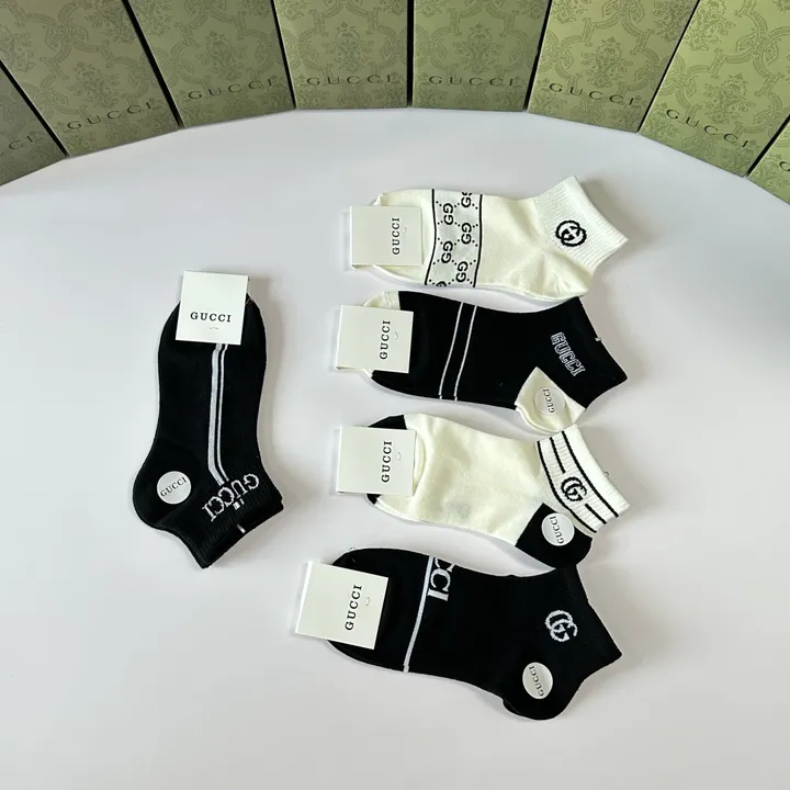 スーパーコピー グッチ 靴下
