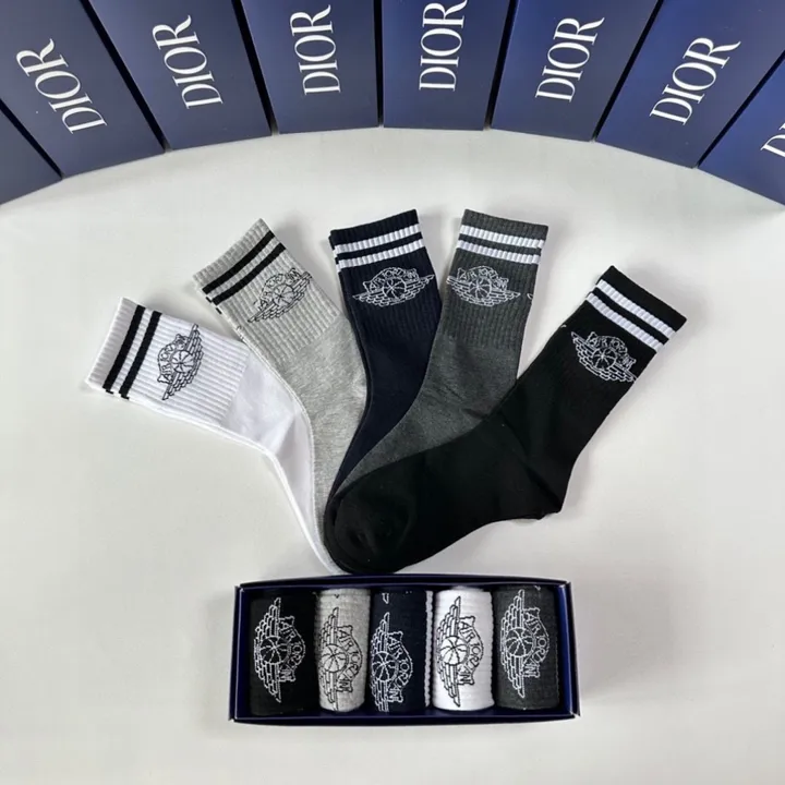 スーパーコピー ディオール 靴下