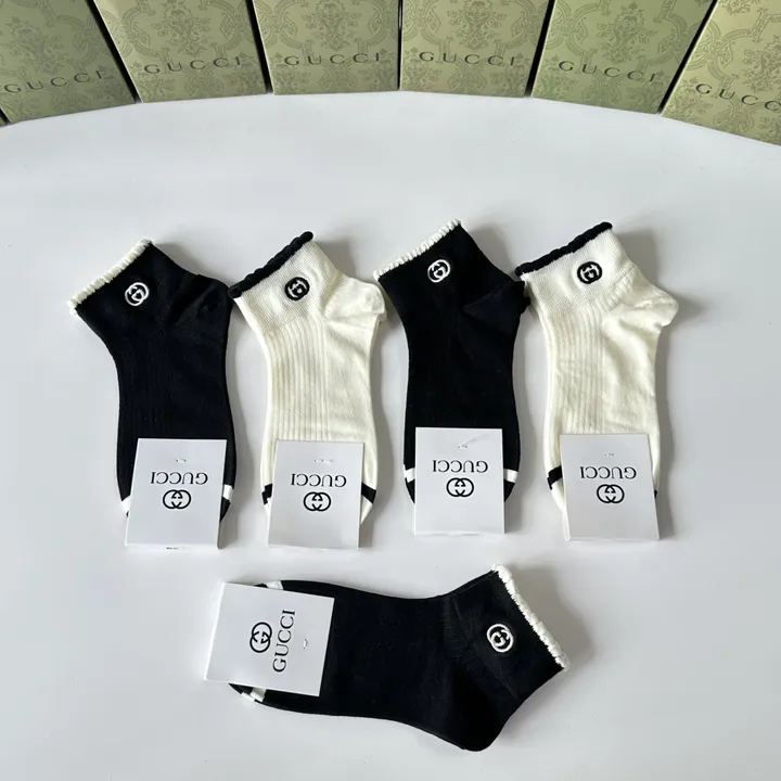 スーパーコピー グッチ 靴下