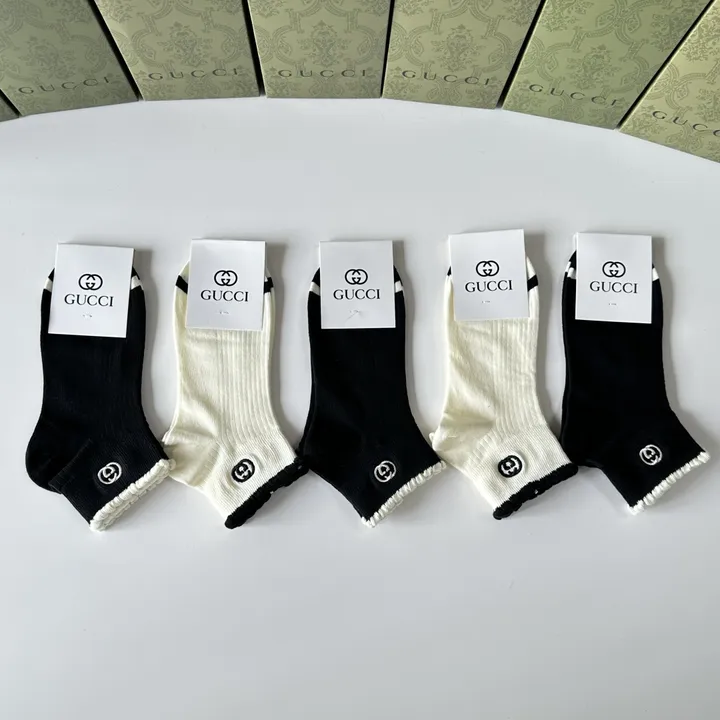 スーパーコピー グッチ 靴下