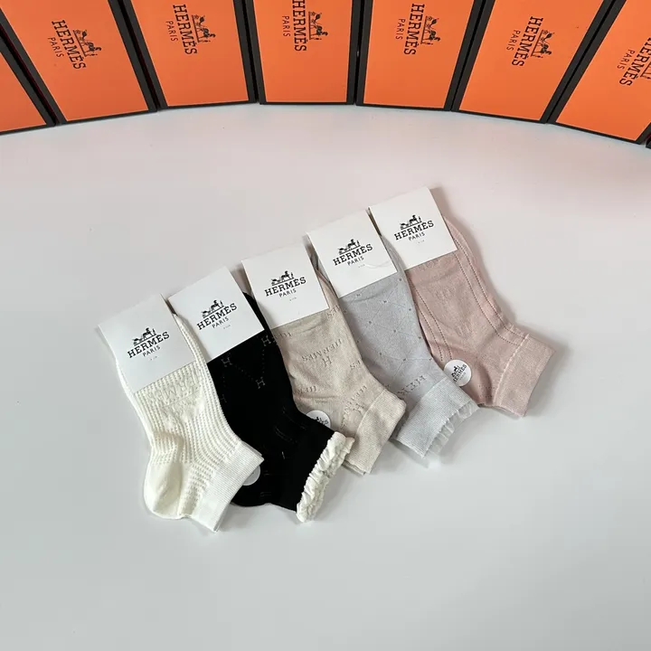 スーパーコピー シャネル 靴下