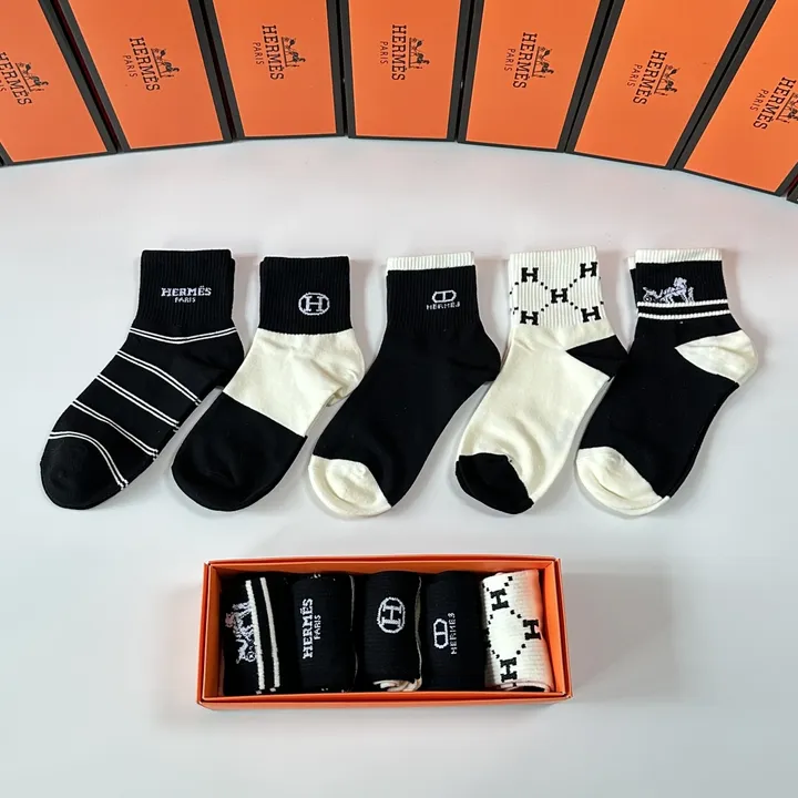 スーパーコピー シャネル 靴下