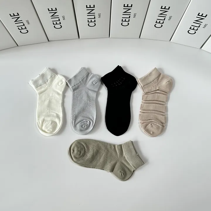 スーパーコピー セリーヌ 靴下