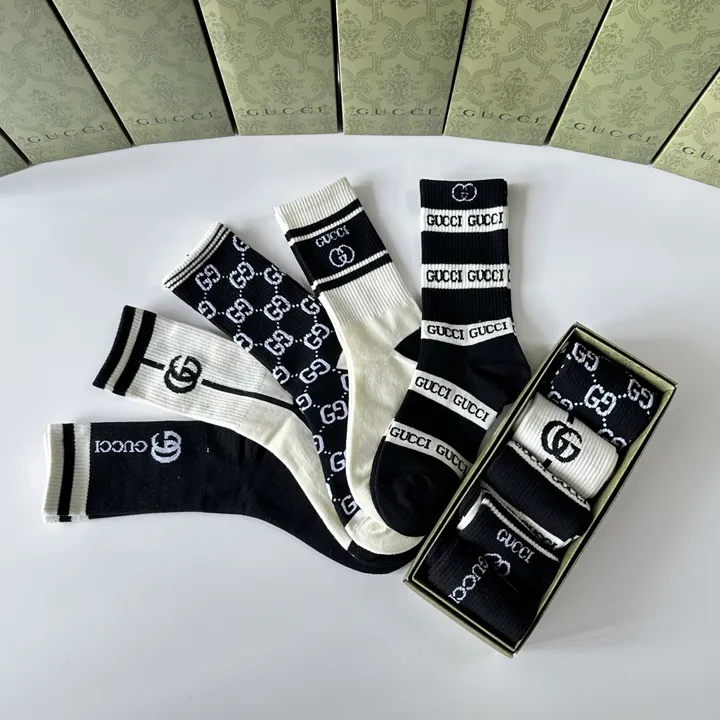 スーパーコピー グッチ 靴下