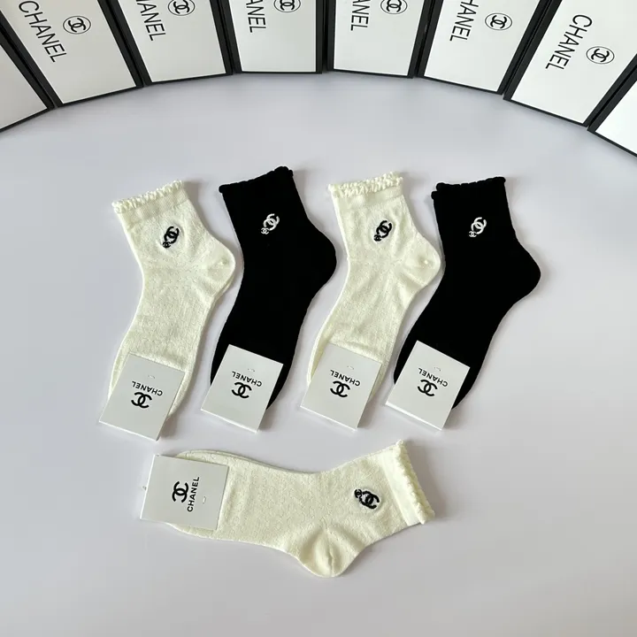 スーパーコピー シャネル 靴下