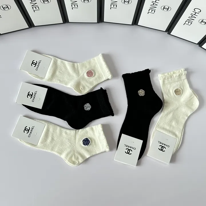 スーパーコピー シャネル 靴下