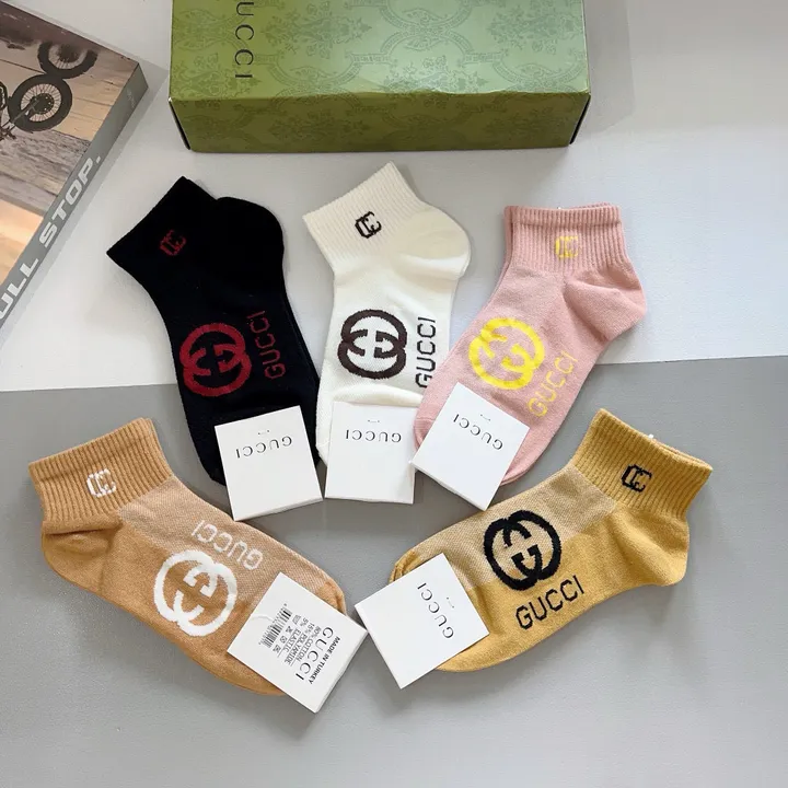 スーパーコピー グッチ 靴下