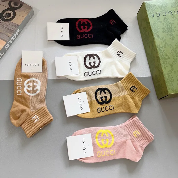 スーパーコピー グッチ 靴下