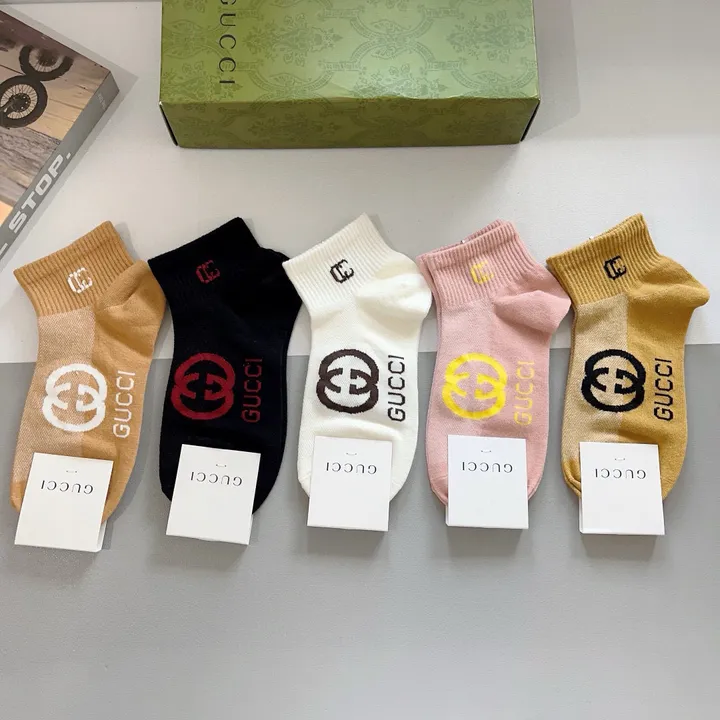 スーパーコピー グッチ 靴下