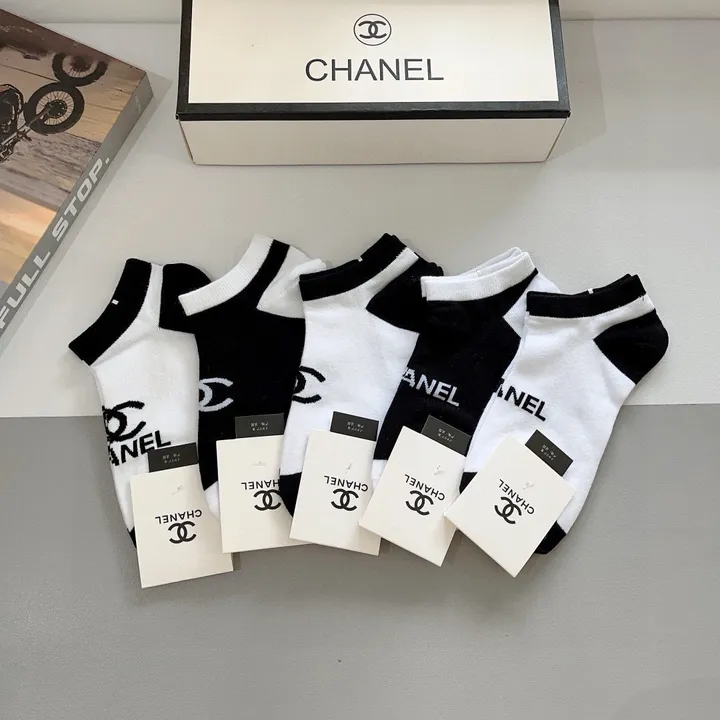 スーパーコピー シャネル 靴下