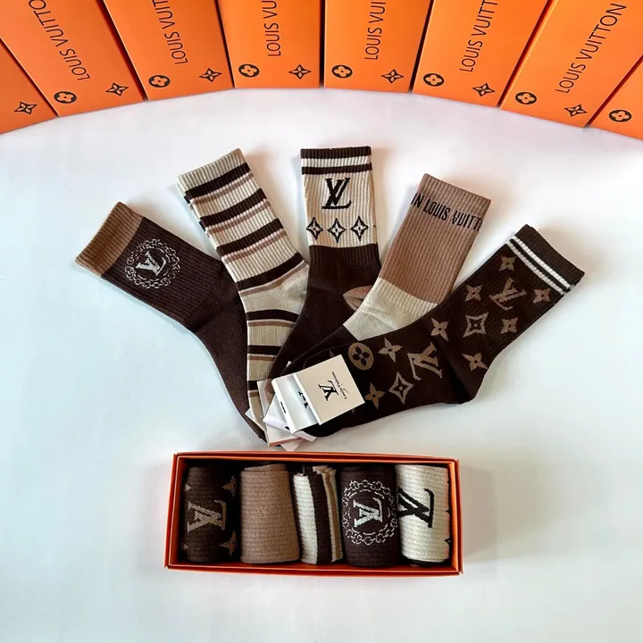 スーパーコピー ルイヴィトン 靴下