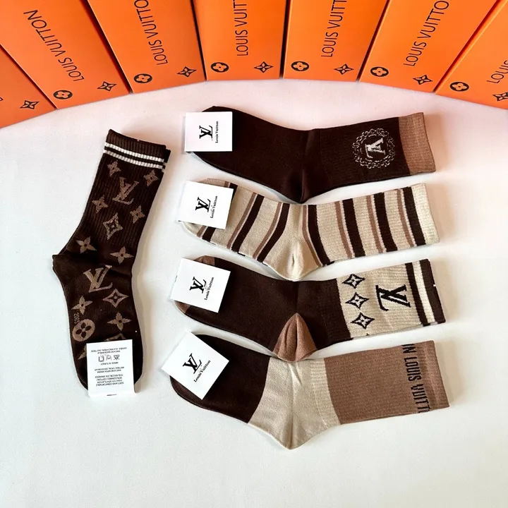スーパーコピー ルイヴィトン 靴下