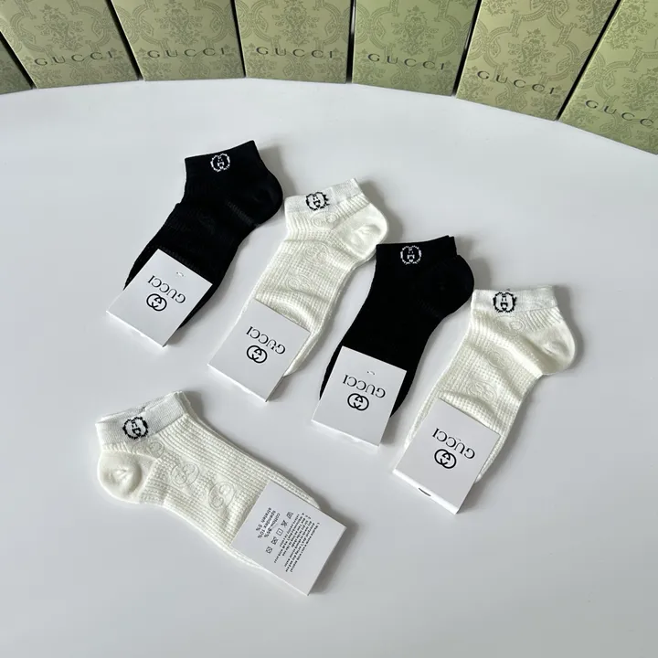 スーパーコピー グッチ 靴下