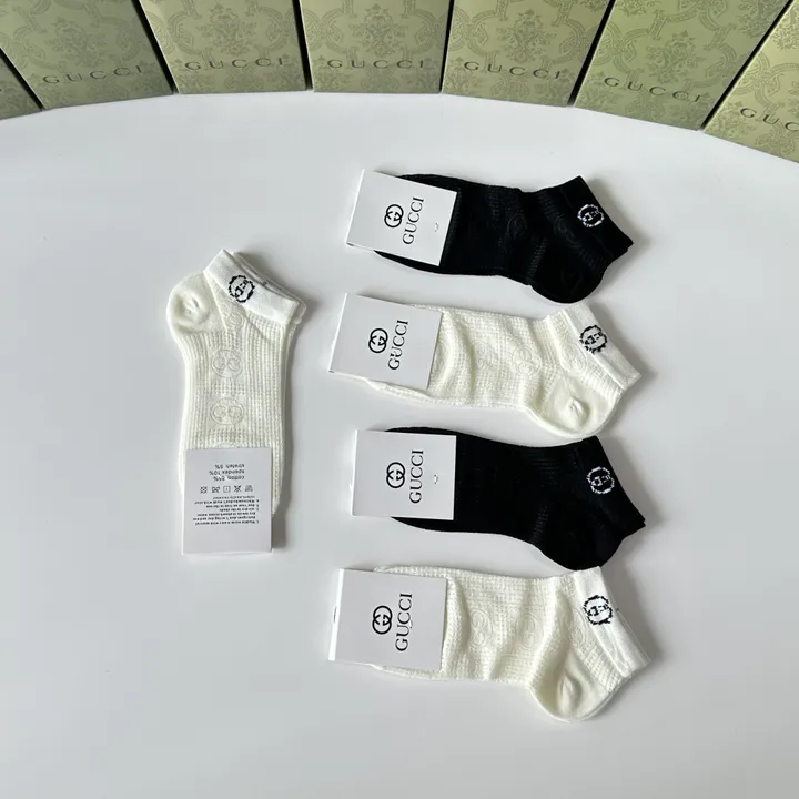 スーパーコピー グッチ 靴下