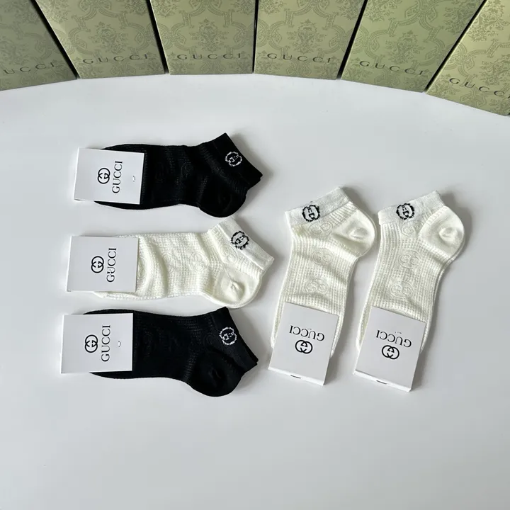 スーパーコピー グッチ 靴下