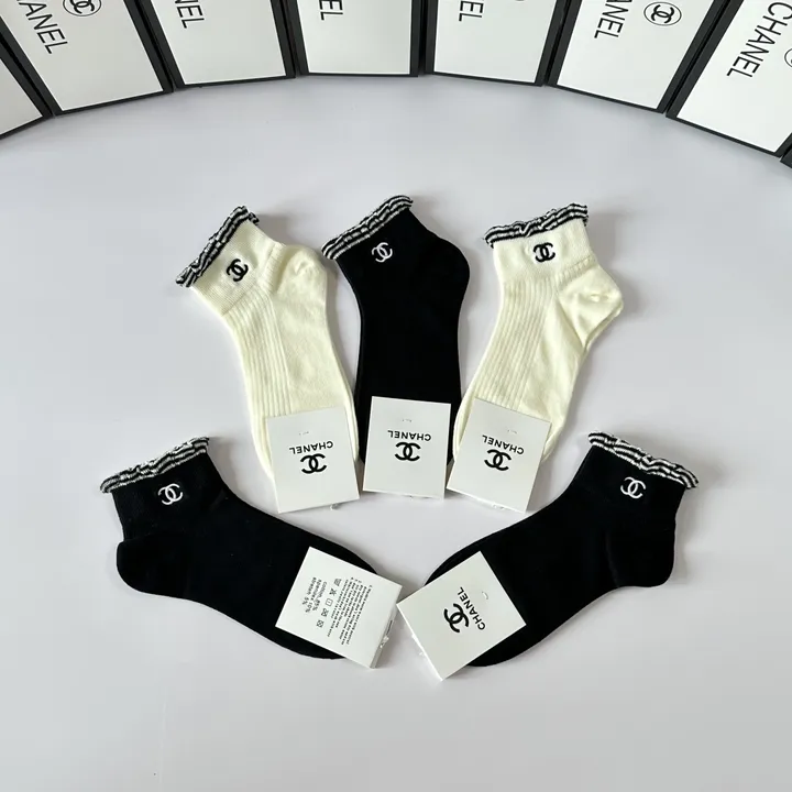 スーパーコピー シャネル 靴下