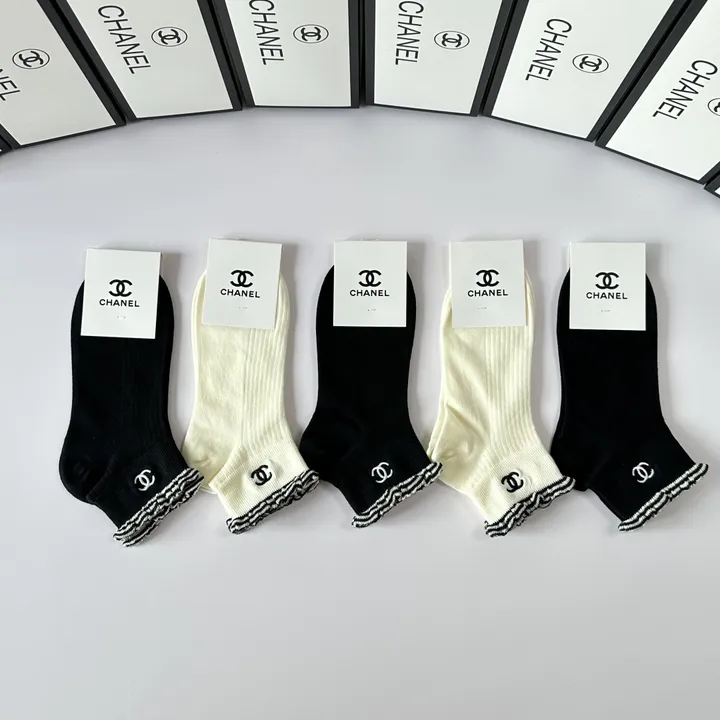 スーパーコピー シャネル 靴下
