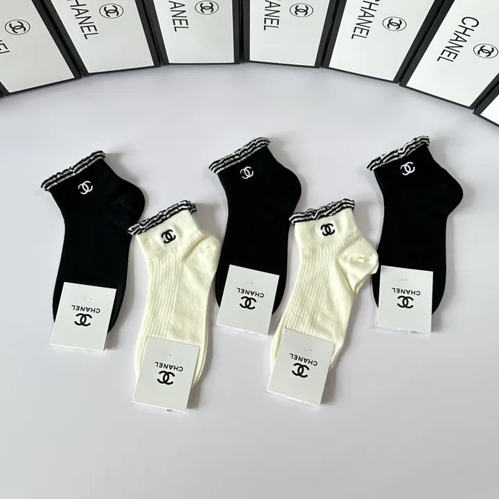 スーパーコピー シャネル 靴下
