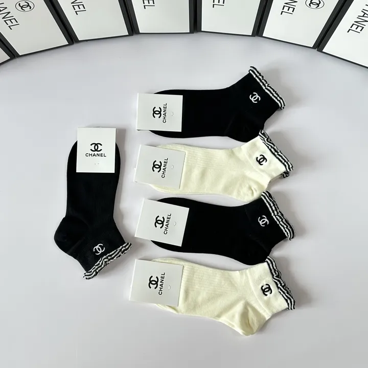 スーパーコピー シャネル 靴下