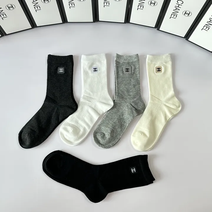 スーパーコピー シャネル 靴下